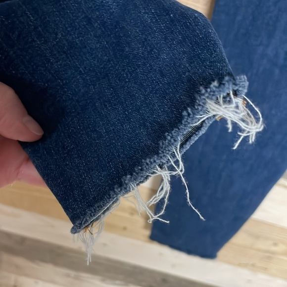 Good American Good Legs size 00/24 dark wash jeans - Picture 7 of 8